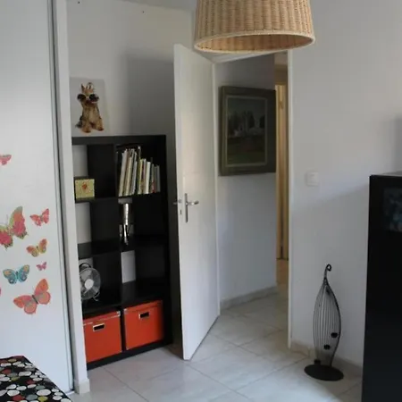 Proche Des Plages Avec Jardin, Garage Et Climatisation