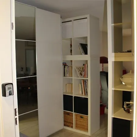 Proche Des Plages Avec Jardin, Garage Et Climatisation Διαμέρισμα *