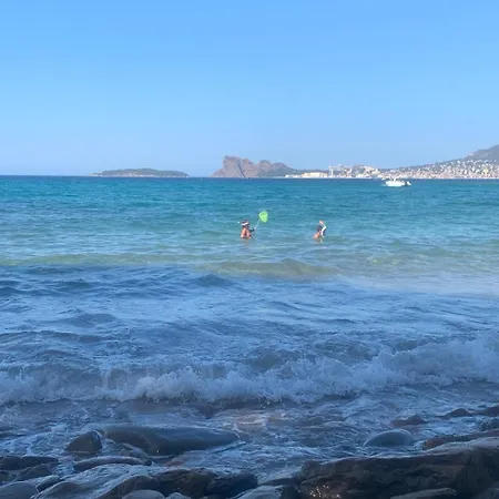 Proche Des Plages Avec Jardin, Garage Et Climatisation Λα Σιοτά